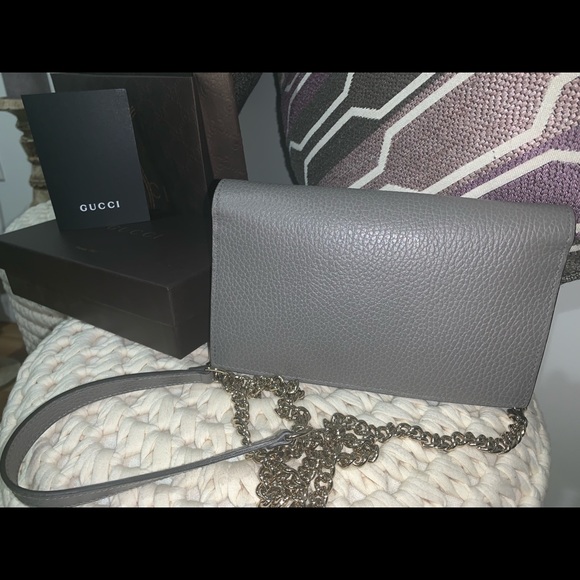 Authentic Gucci Crossbody Bag - Picture 3 of 8